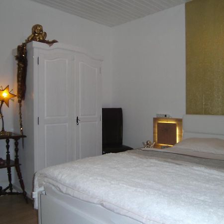 Ferienwohnung Rosentraum Oberotterbach Extérieur photo