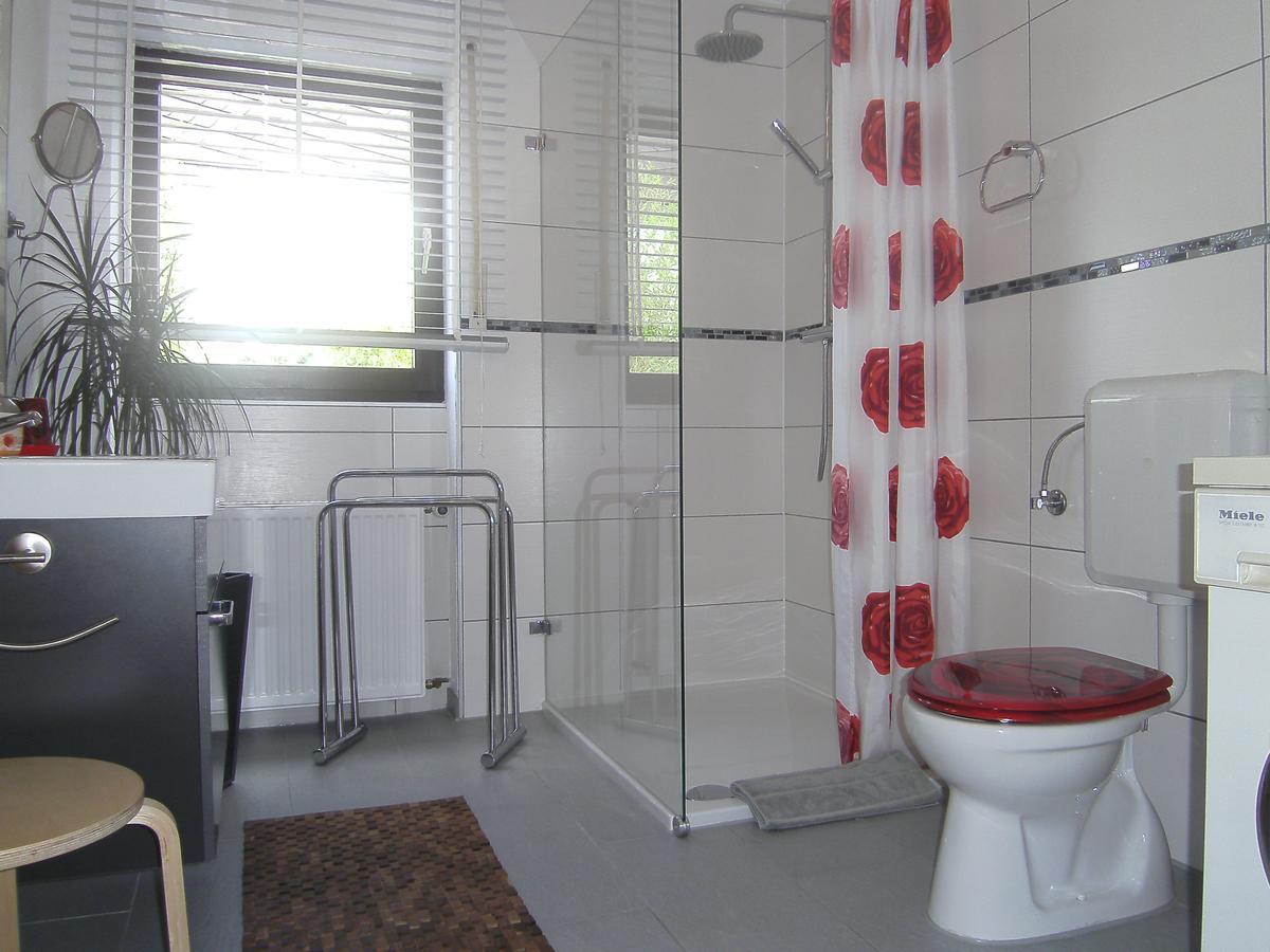 Ferienwohnung Rosentraum Oberotterbach Extérieur photo